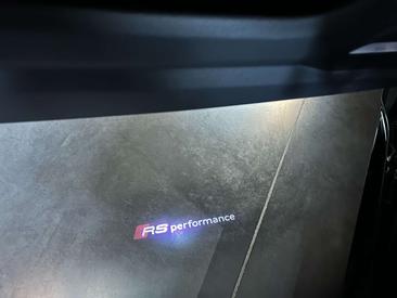 Audi RS6 Avant Performance — photo 32