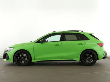 Audi RS3 Sportback — photo 3