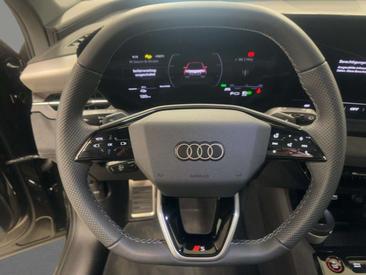 Audi SQ6 E-tron — photo 9