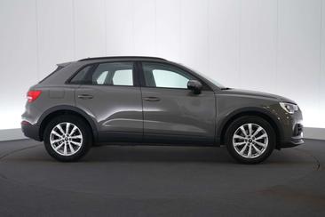 Audi Q3 35 TDI — photo 5