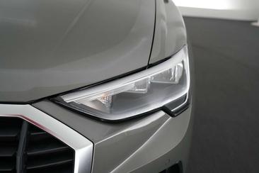 Audi Q3 35 TDI — photo 18