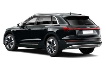 Audi E-tron Advanced 55 — photo 5