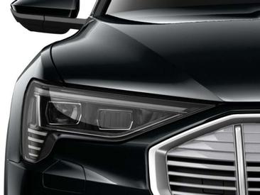 Audi E-tron Advanced 55 — photo 8