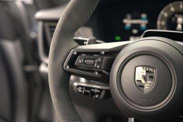 Porsche 992 II Turbo S — photo 11