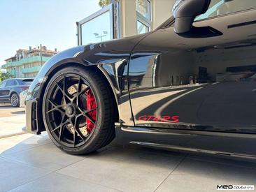 Porsche 718 Cayman GT4 RS Weissach Package — photo 10