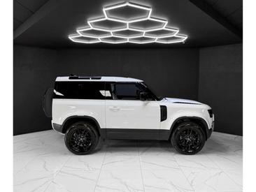 Land Rover Defender 90 D200 S — photo 6