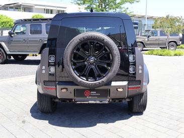Land Rover Defender 110 OCTA EDITION Pano-el.AHK-ACC-HeadUp Grey — photo 9