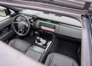 Land Rover Range Rover Sport SV — photo 14
