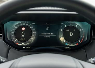 Land Rover Range Rover Sport SV — photo 21