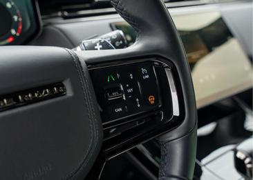 Land Rover Range Rover Sport SV — photo 24