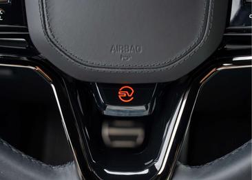 Land Rover Range Rover Sport SV — photo 26