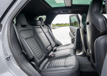 Land Rover Range Rover Sport SV — photo 29