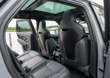 Land Rover Range Rover Sport SV — photo 30