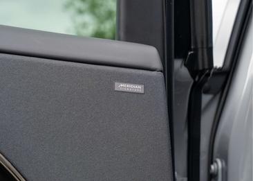 Land Rover Range Rover Sport SV — photo 31