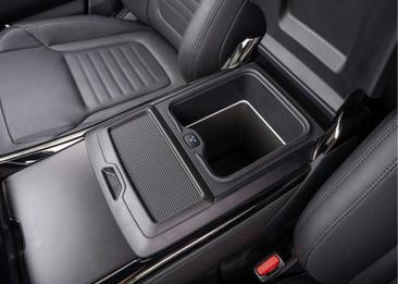 Land Rover Range Rover Sport SV — photo 34