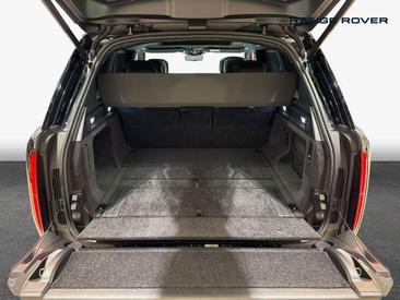 Land Rover Range Rover Autobiography Black P550e Hybrid — photo 6