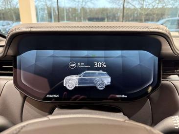 Land Rover Range Rover Autobiography Black P550e Hybrid — photo 11