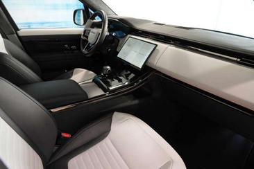 Land Rover Range Rover Sport SV — photo 4