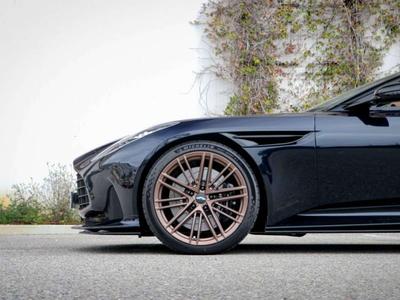 Aston Martin Volante V8 4.0 680ch