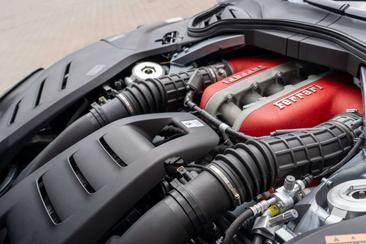 Ferrari Purosangue — photo 6