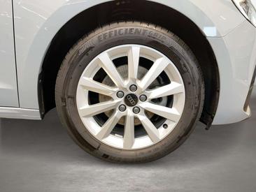 Audi A1 Advanced 30 TFSI — photo 4