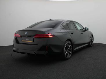 BMW I5 M Sport EDrive40 — photo 2