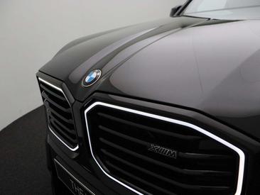 BMW XM High Executive 50e — photo 6