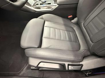 BMW I4 Gran Coupé Black EDrive35 — photo 12