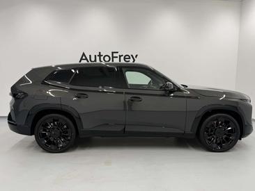 BMW XM — photo 11