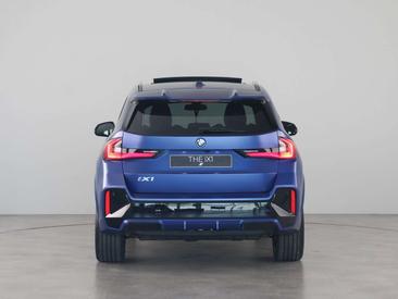 BMW IX1 EDrive20 — photo 6