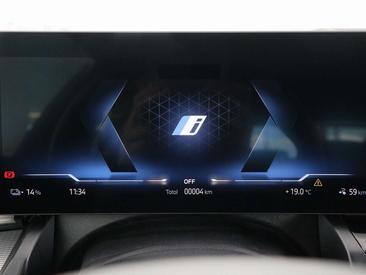 BMW I5 EDrive40 — photo 13
