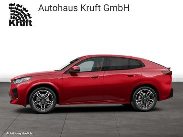 BMW IX2 M Sport EDrive20 — photo 4