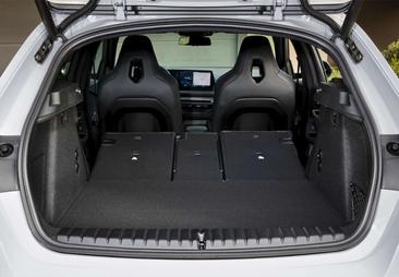 BMW 116 120d — photo 23