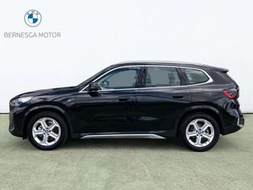 BMW IX1 Black EDrive20 — photo 3