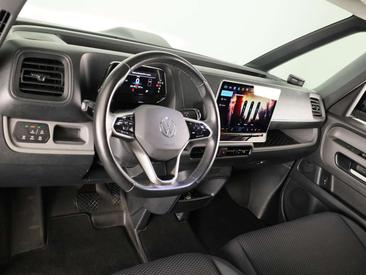 Volkswagen ID. Buzz Cargo — photo 4