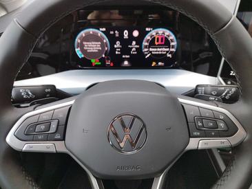 Volkswagen Golf ETSI — photo 13
