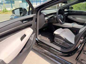 Volkswagen ID.7 Tourer Pro S — photo 12