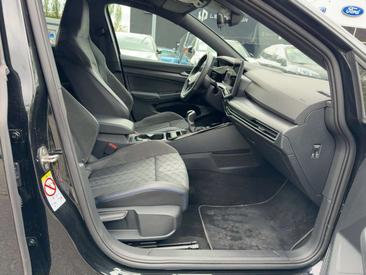 Volkswagen Golf R-Line — photo 6