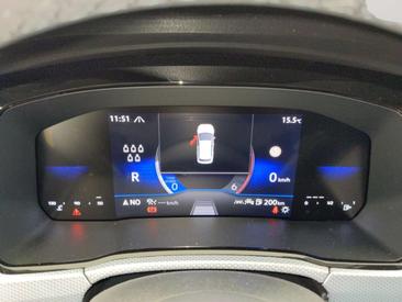 Volkswagen Touran TDI — photo 10