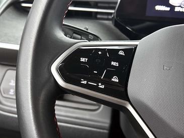 Volkswagen ID. Buzz GTX 4Motion — photo 9
