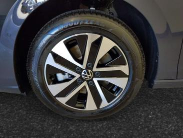 Volkswagen Golf Variant TDI — photo 8