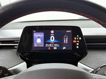 Volkswagen ID. Buzz GTX 4Motion — photo 20