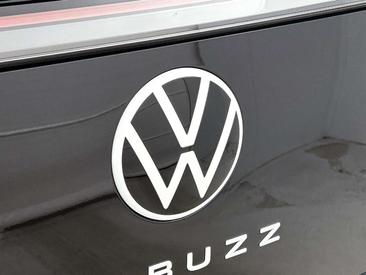 Volkswagen ID. Buzz GTX 4Motion — photo 27