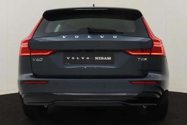 Volvo V60 T8 Recharge Plus — photo 14