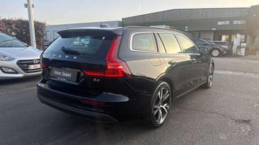Volvo V60 B4 Core — photo 4