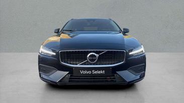 Volvo V60 B4 Core — photo 9