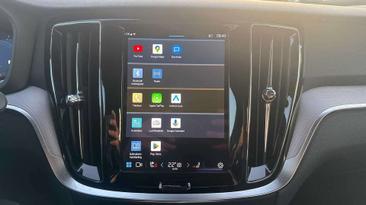 Volvo V60 B4 Core — photo 13