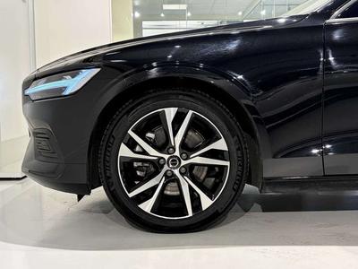 Volvo V60 B4 Black