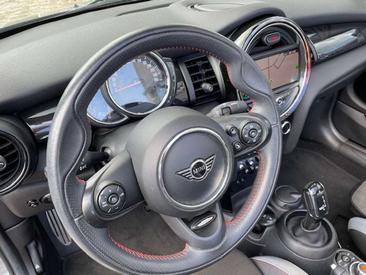 Mini Cabrio John Cooper Works — photo 9
