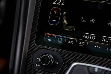 Lamborghini Urus S — photo 19
